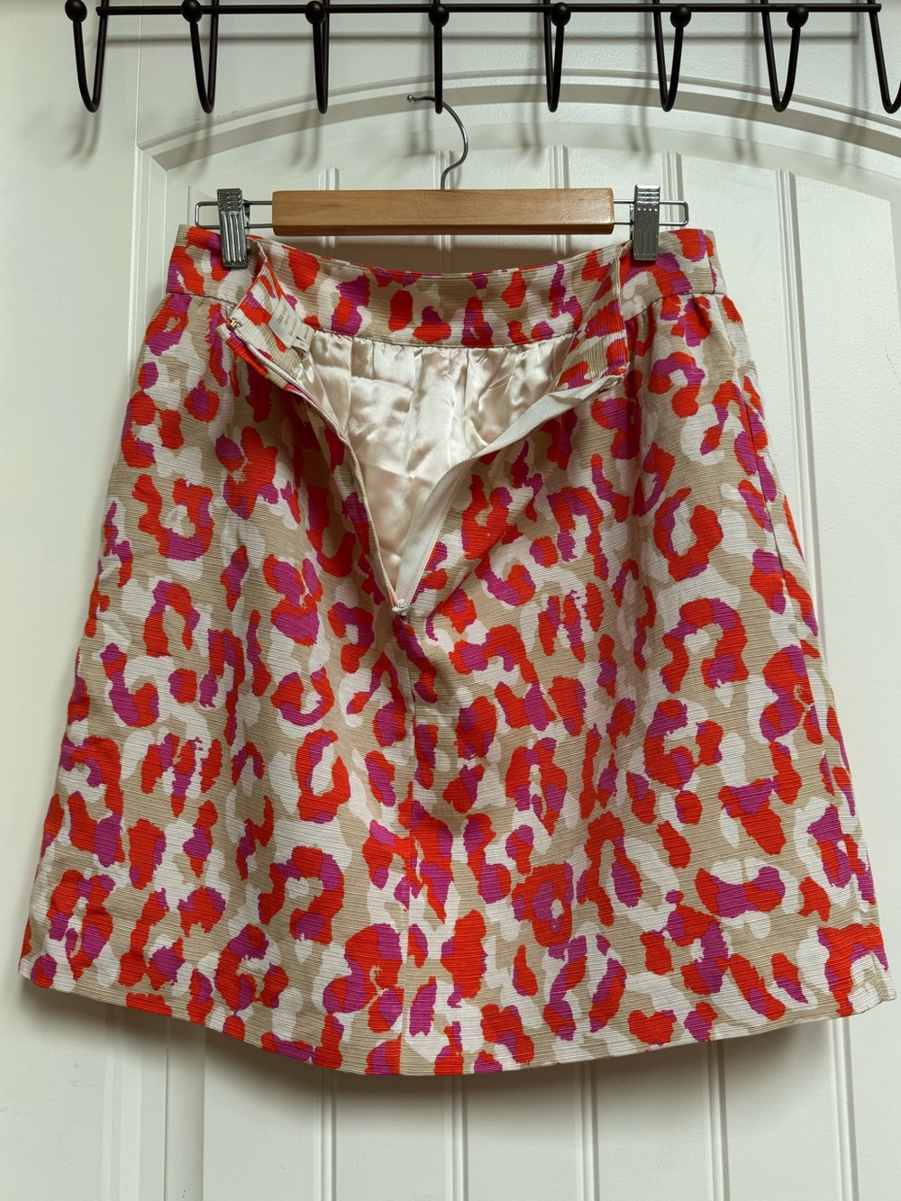 Kate Spade Pink and Orange Leopard Print Cotton Linen Silk Blend Skirt. Size 8 - Picture 3 of 6